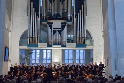 Aufführung Johannes-Passion März 2016 unter der Marcussen-Orgel
